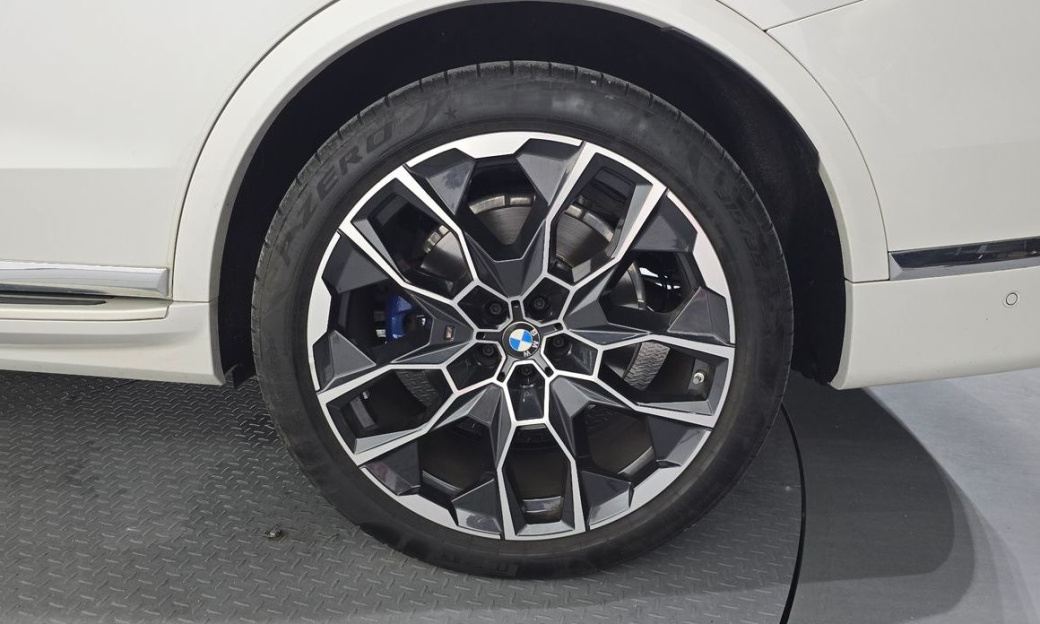 BMW X7 xDrive 40i M Sport 6STR, 2024