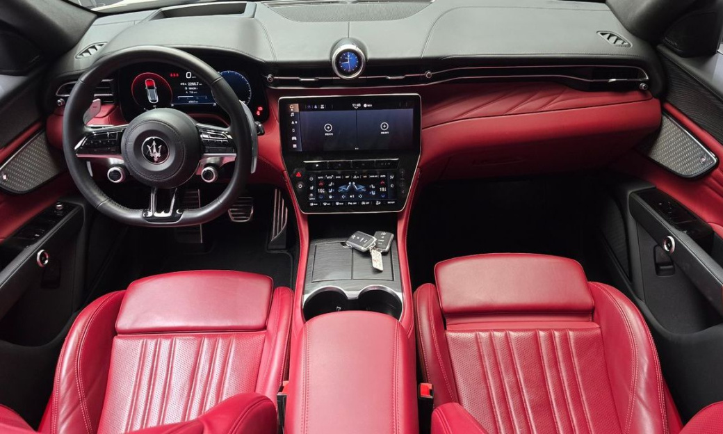 Maserati Grecale 2.0 AWD GT, 2023