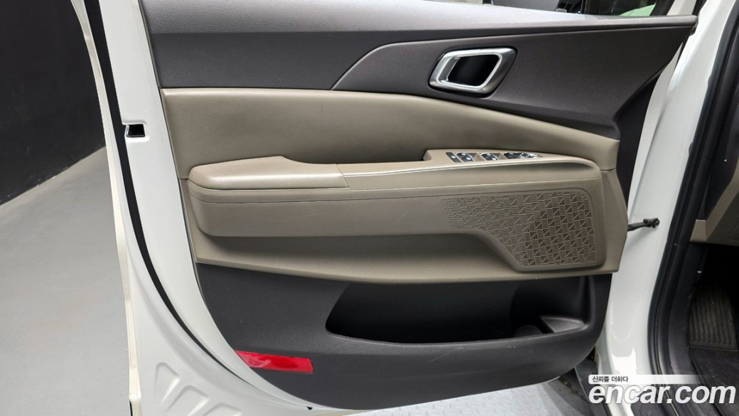 Kia Carnival 9-Seater Noblesse, 2024