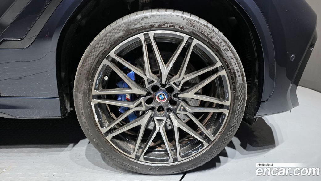 BMW X6M 4.4 Competition, 2022