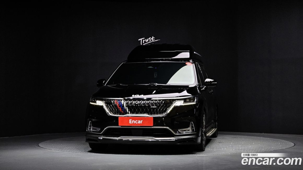 Kia Carnival 9-Seater Hi-Limousine(Special Vehicle), 2023