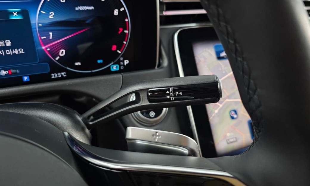 Mercedes-Benz E-Class E200 Avantgarde, 2025