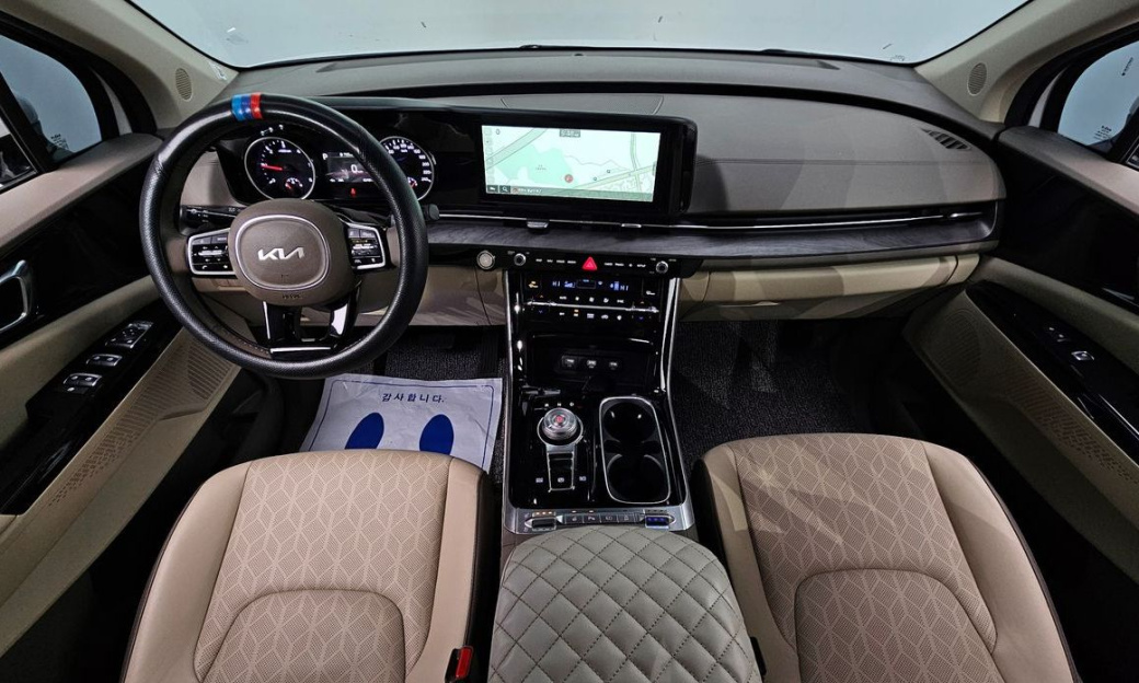 Kia Carnival 9-Seater Noblesse, 2023