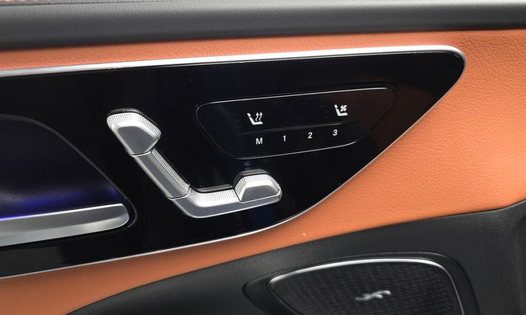 Mercedes-Benz C-Class C300 AMG Line, 2022