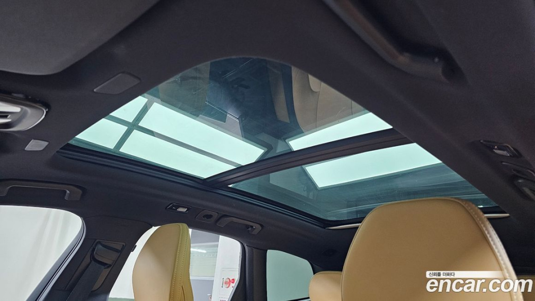 Volvo XC60 B5 Inscription, 2022