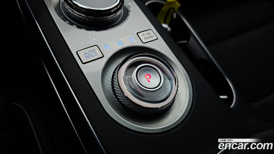Genesis GV70 2.5T Gasoline 2WD, 2024