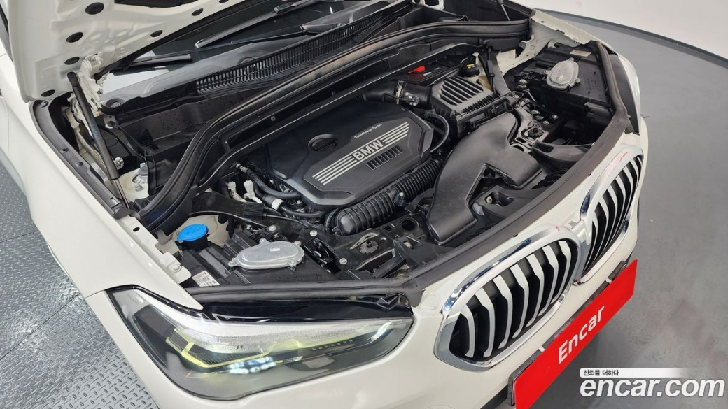 BMW X1 xDrive 20i M Sport, 2022