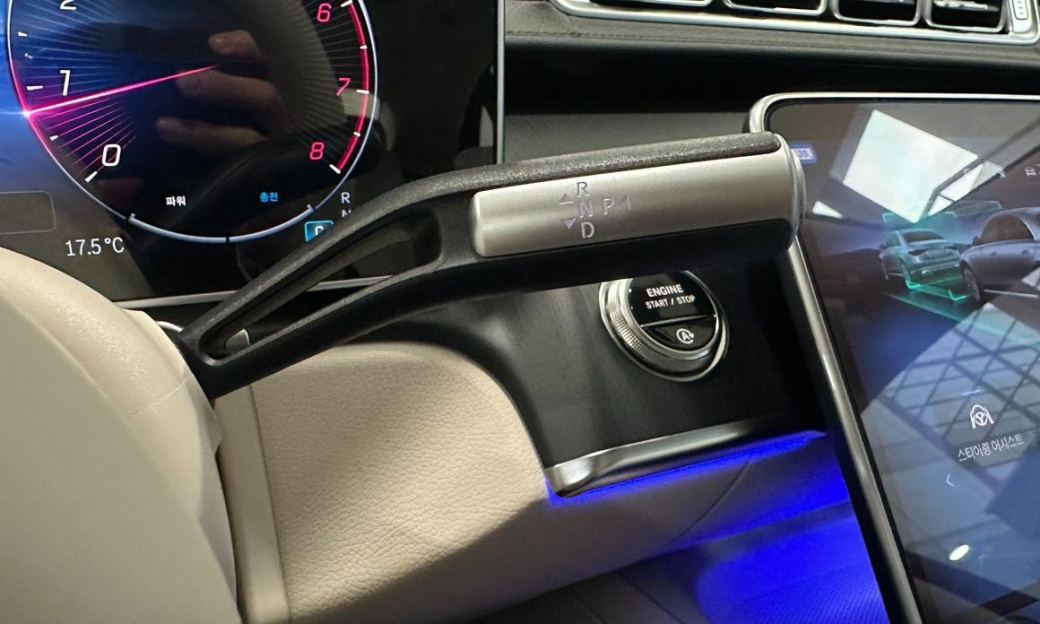 Mercedes-Benz S-Class S450 4MATIC, 2026