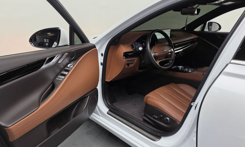 Genesis G80 Gasoline 2.5 Turbo AWD, 2024