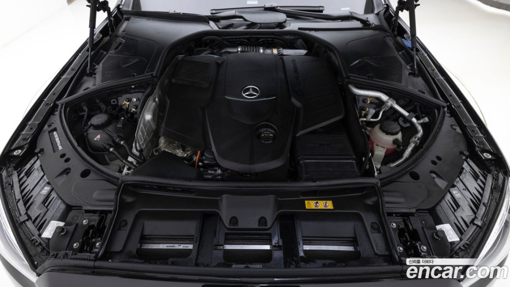Mercedes-Benz S-Class S350 d 4MATIC, 2025