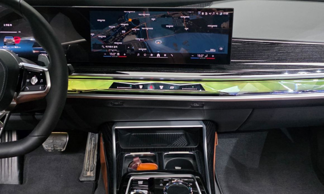 BMW 7-Series 740i xDrive M Sport Limited, 2025