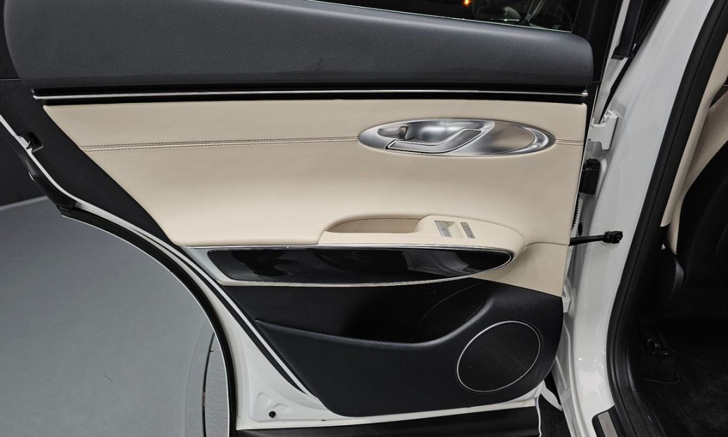 Genesis GV70 2.5T Gasoline AWD, 2023