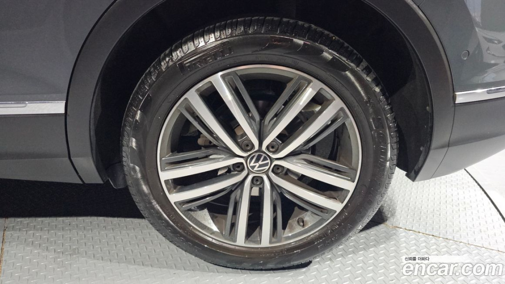 Volkswagen Tiguan 2.0 TDI Prestige, 2024