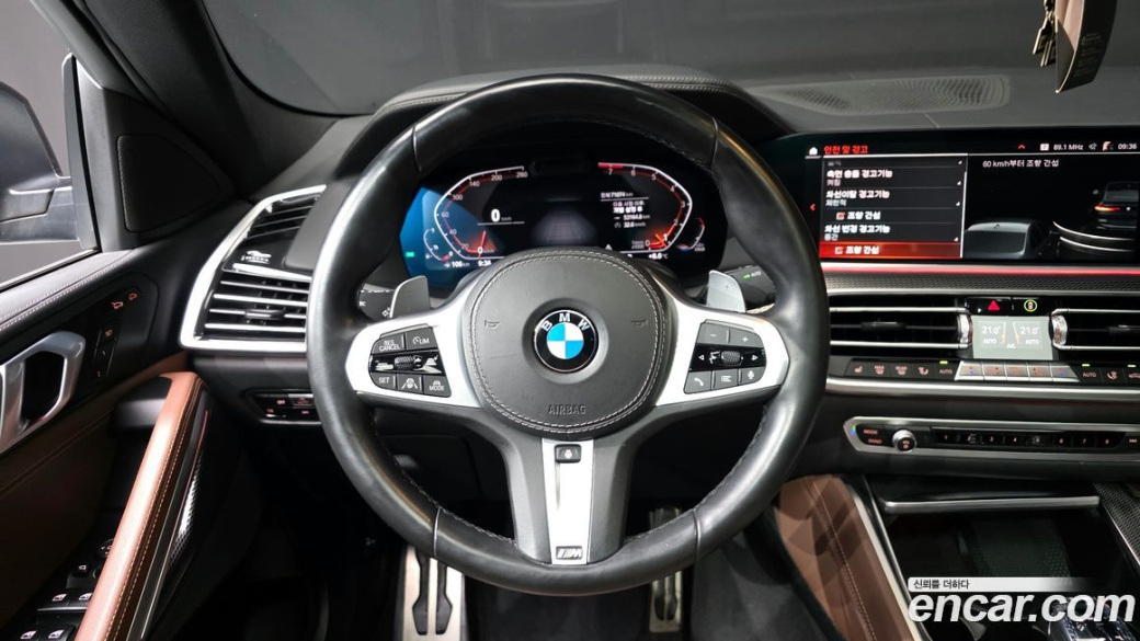 BMW X6 xDrive40i M Sport, 2022