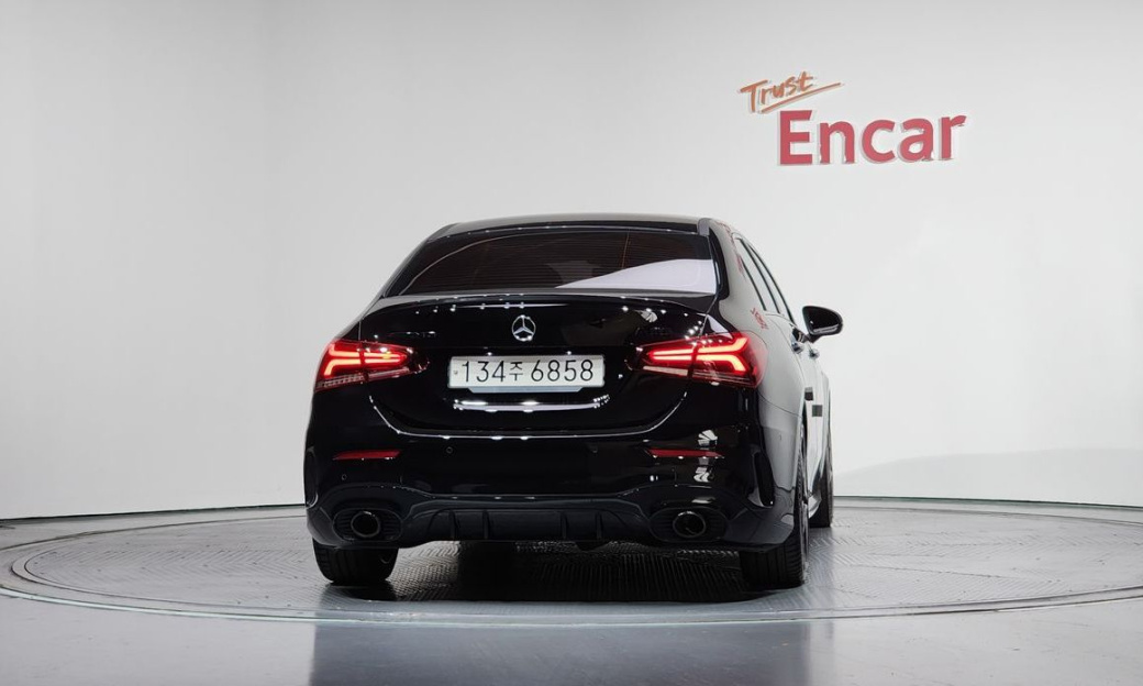 Mercedes-Benz A-Class AMG A35 4MATIC Sedan, 2023