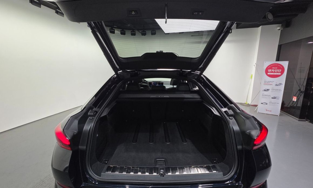 BMW X6 xDrive40i M Sport, 2024