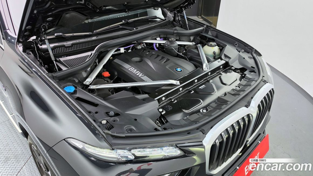 BMW X7 xDrive 40i M Sport 6STR, 2025