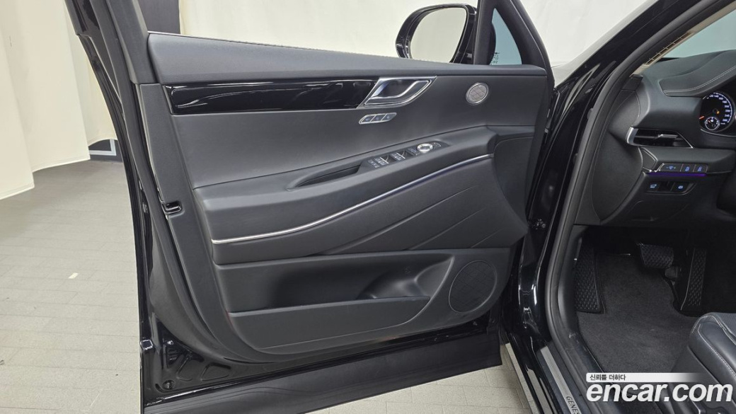 Genesis GV80 2.5T Gasoline 2WD, 2023