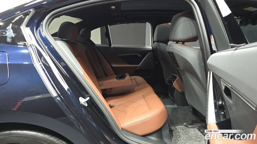 BMW 5-Series 530i xDrive M Sport, 2025