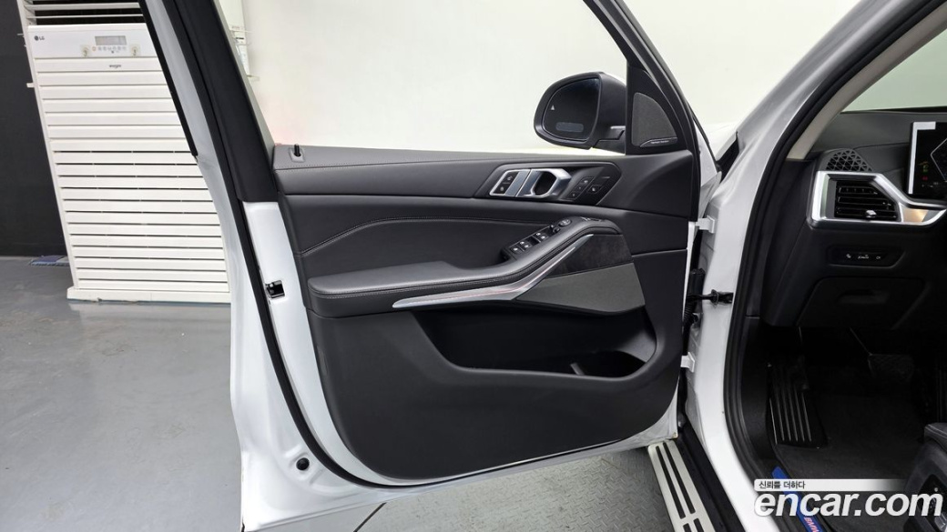 BMW X5 xDrive 40i xLine, 2025