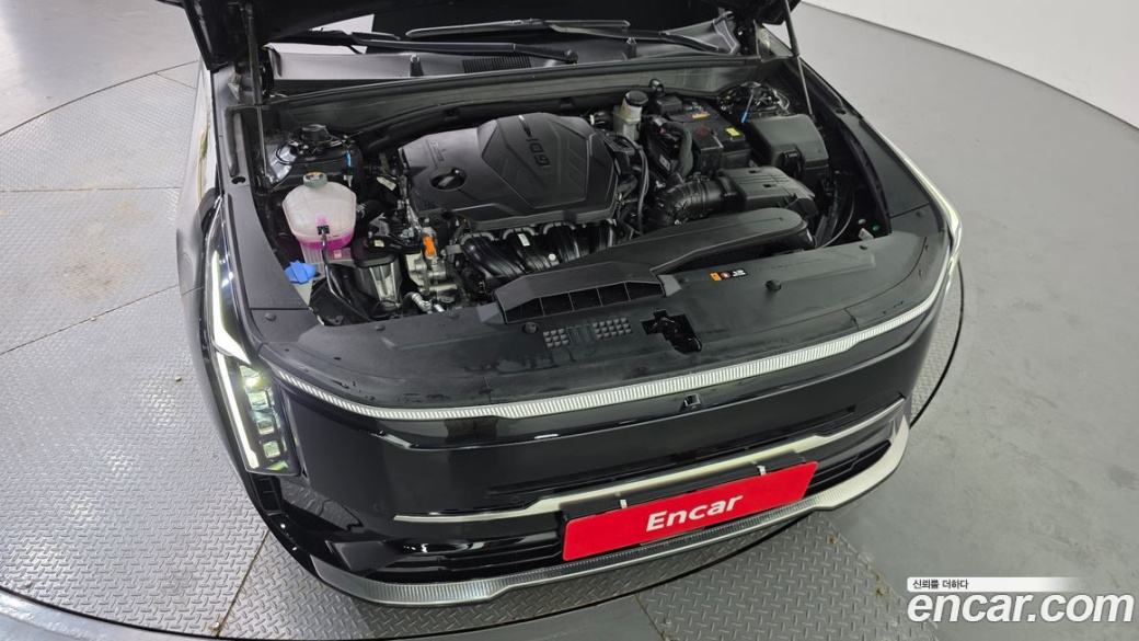 Kia K8 2.5 Gasoline 2WD, 2025