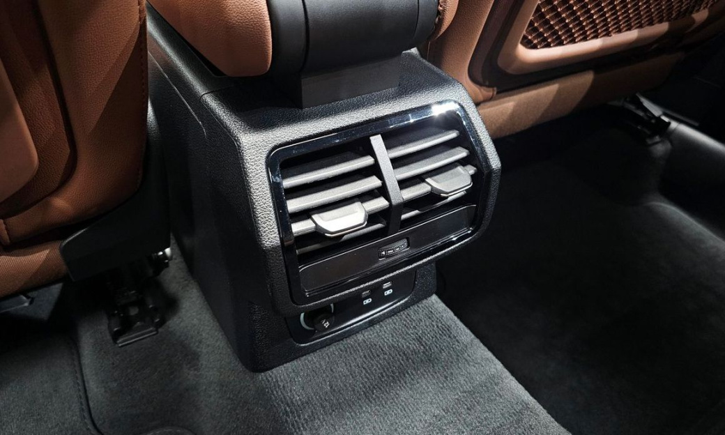 Audi Q3 40 TFSI Quattro Premium, 2024