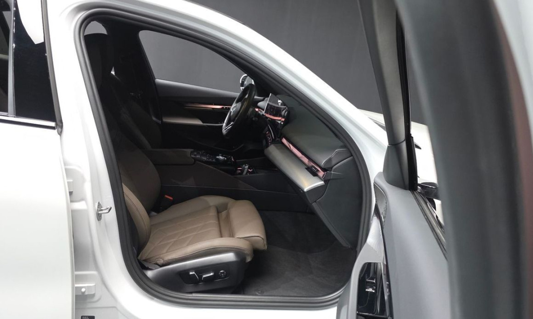 BMW 5-Series 520i Special Edition, 2026