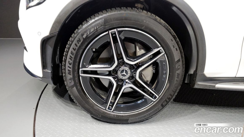 Mercedes-Benz GLC-Class GCL300 4MATIC Coupe, 2023