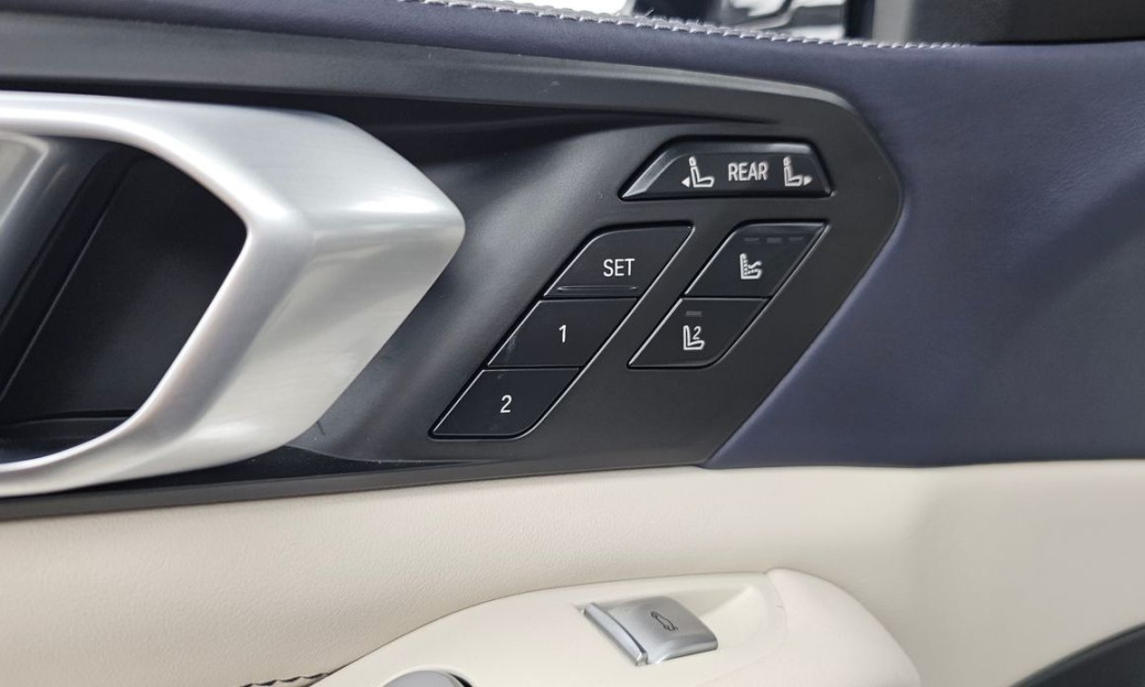 BMW X7 M50i 6STR, 2022