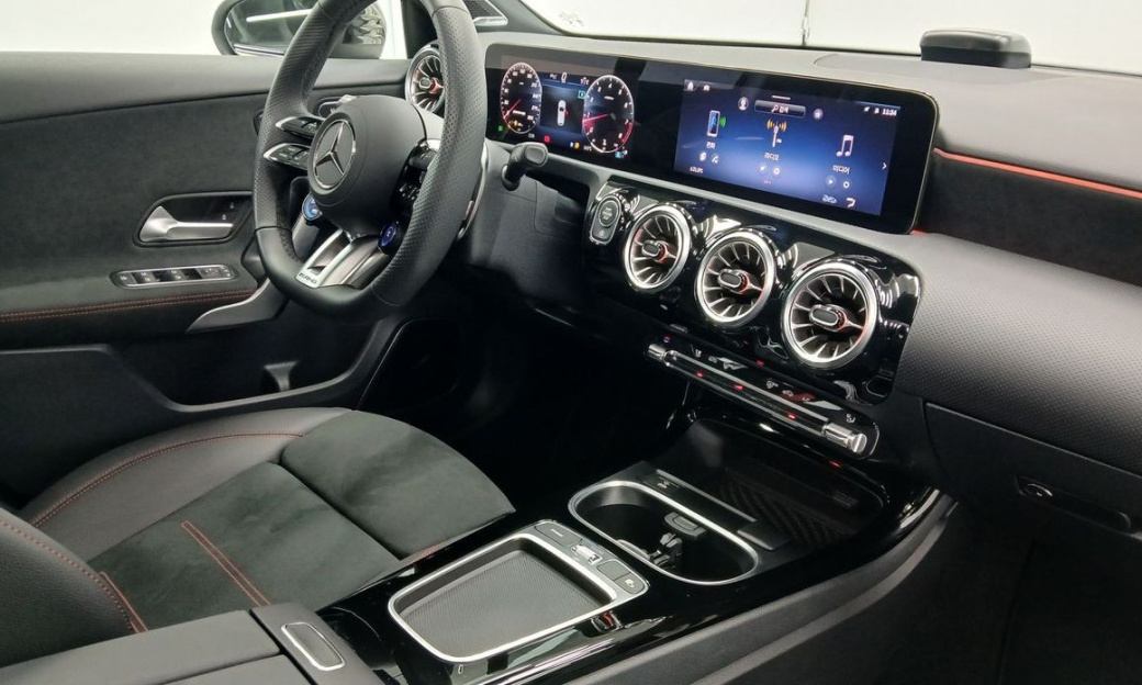 Mercedes-Benz A-Class AMG A45 4MAITC+ Hatchback, 2025
