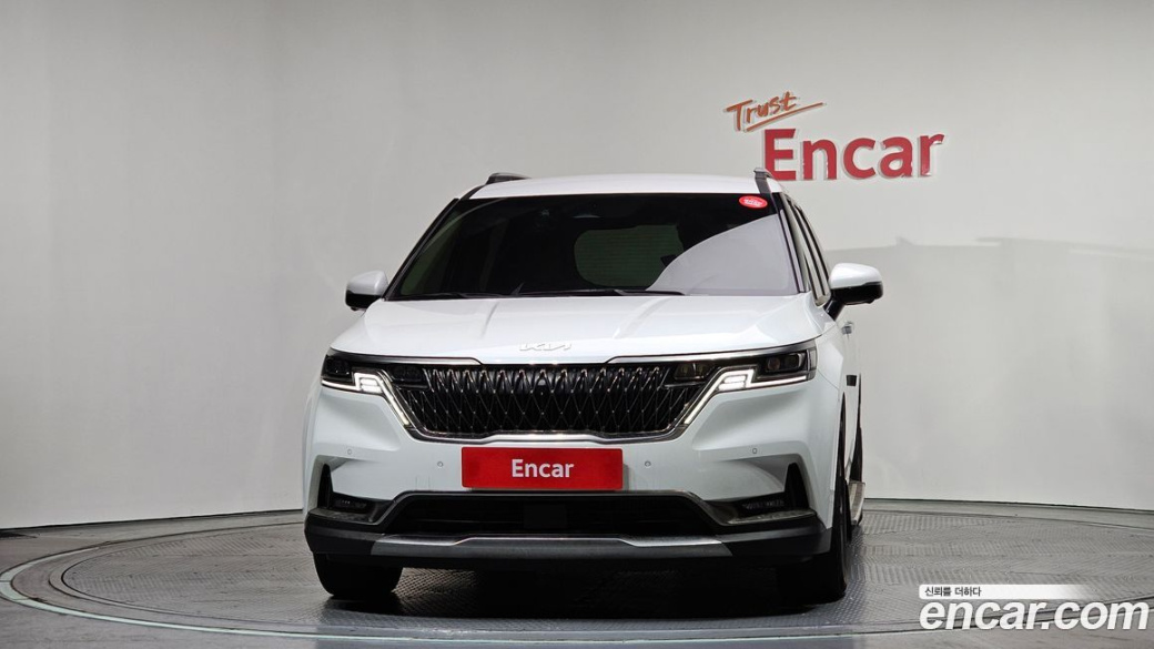 Kia Carnival 9-Seater Signature, 2023