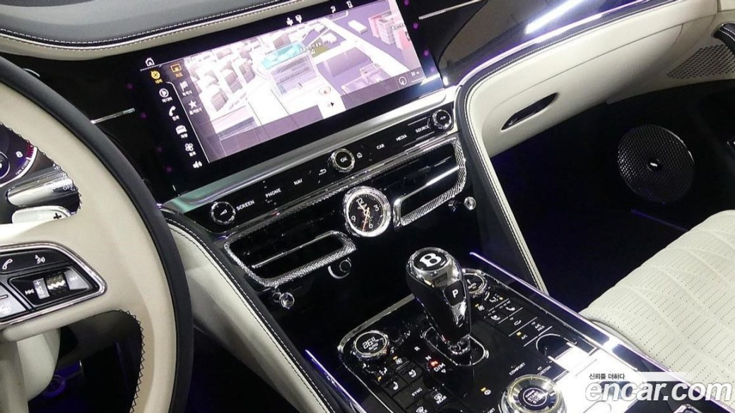 Bentley Flying Spur 4.0 Azure, 2023