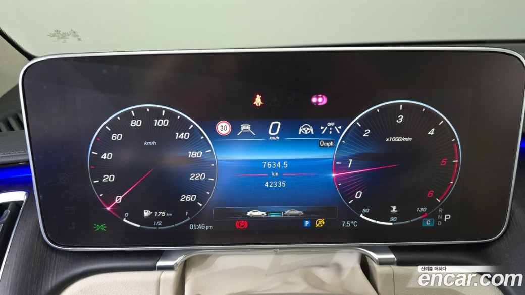 Mercedes-Benz S-Class S350 d, 2023
