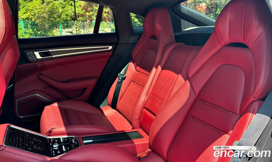 Porsche Panamera 2.9 AWD Platinum Edition, 2023