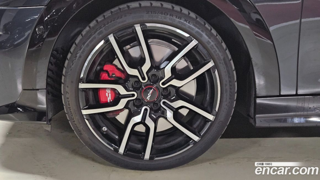 Mini Cooper JCW, 2025