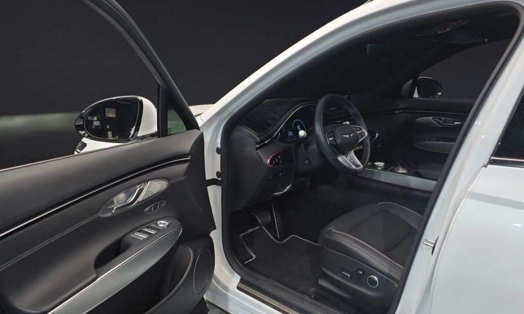 Genesis GV70 2.5T Gasoline 2WD, 2024