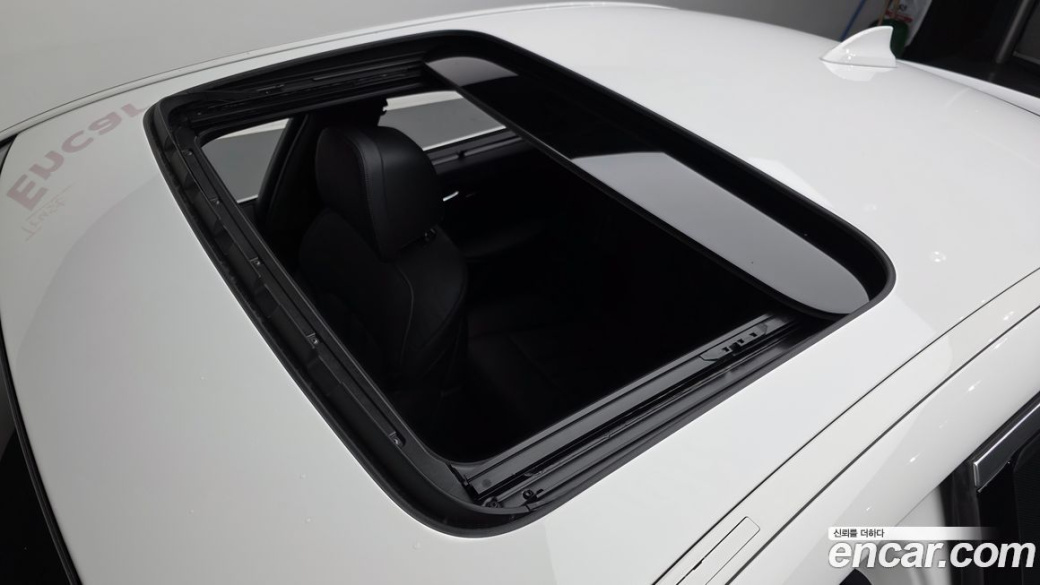BMW 5-Series 520i M Sport, 2023