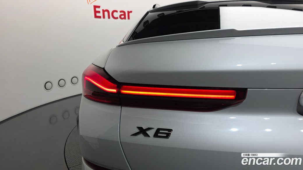 BMW X6 xDrive40i M Sport, 2024