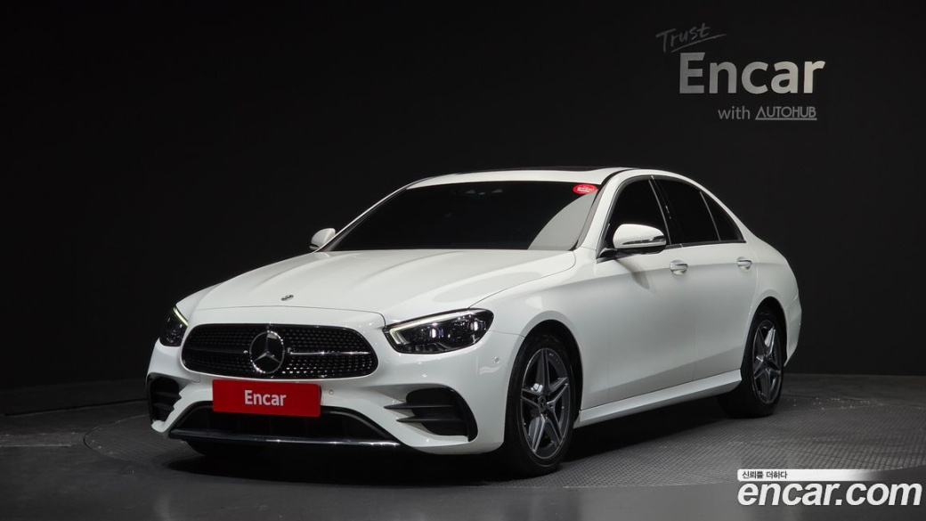 Mercedes-Benz E-Class E250 AMG Line, 2023