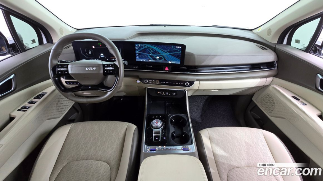 Kia Carnival 9-Seater Noblesse, 2025