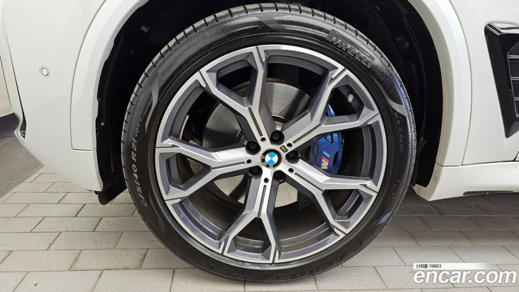 BMW X5 xDrive 40i M Sport, 2024