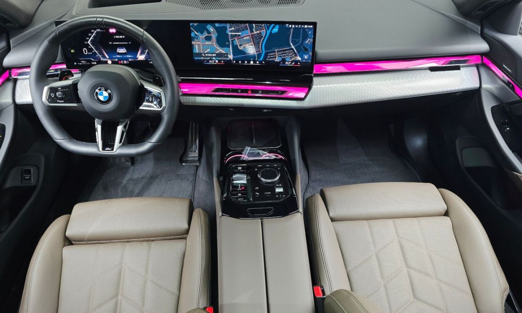 BMW 5-Series 520i Special Edition, 2026