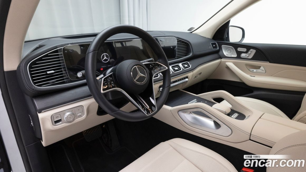Mercedes-Benz GLE-Class GLE450 4MATIC, 2025