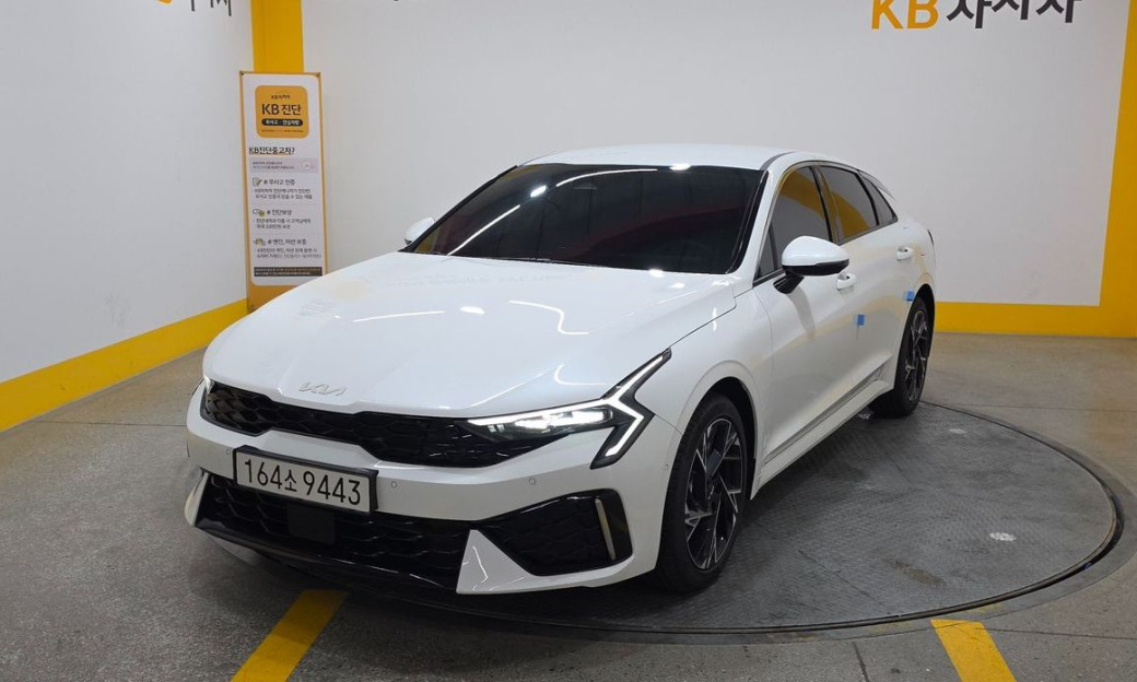 Kia K5 2.0, 2025