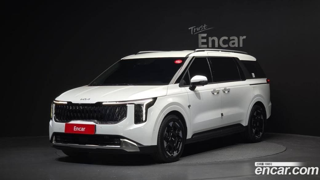 Kia Carnival 7-Seater Noblesse, 2025