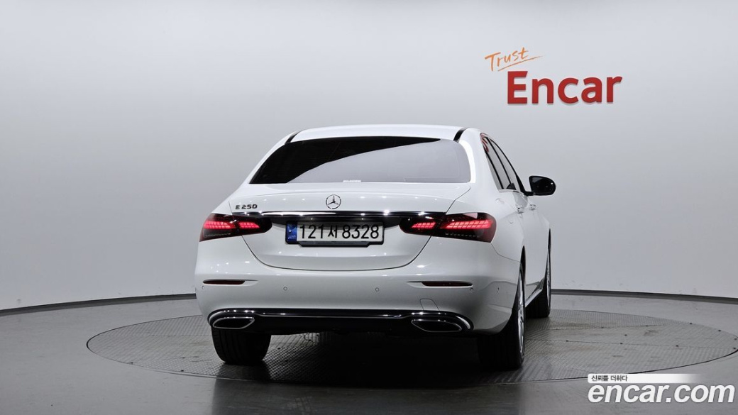 Mercedes-Benz E-Class E250 Exclusive, 2022