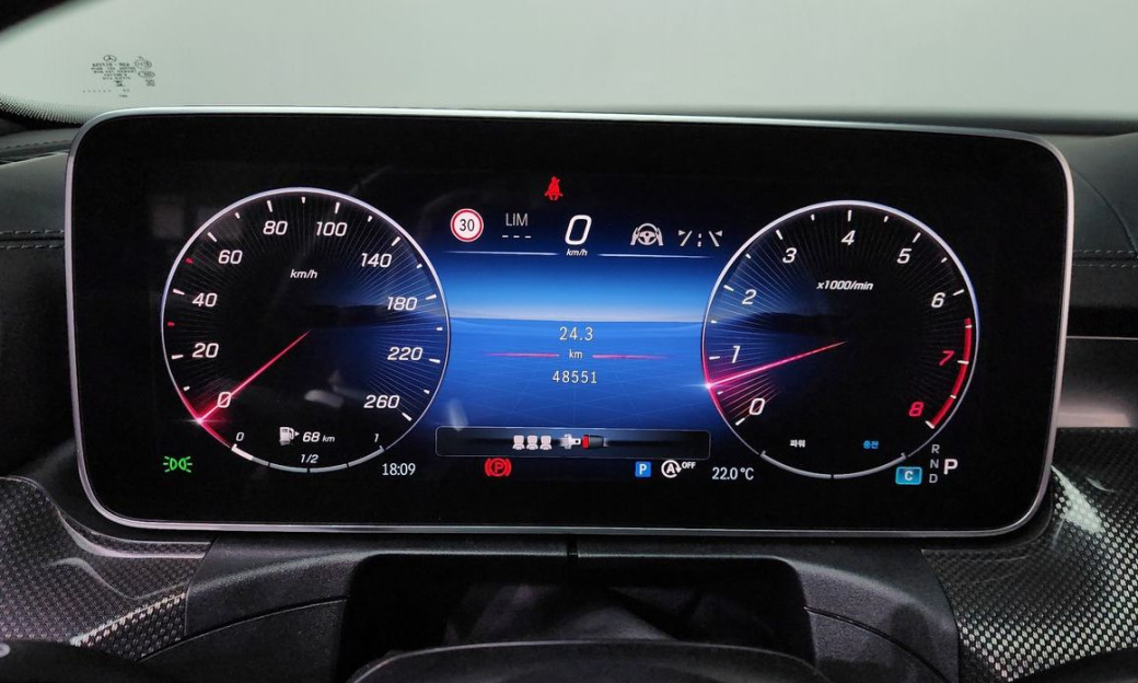 Mercedes-Benz C-Class C300 4MATIC AMG Line, 2023