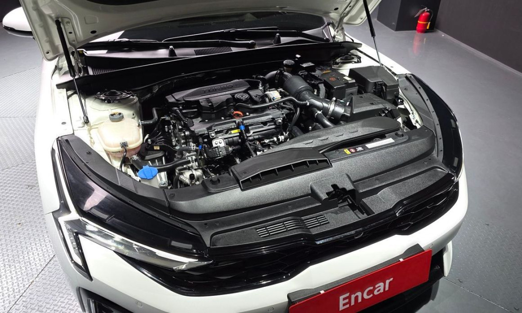 Kia K5 1.6 Turbo, 2025