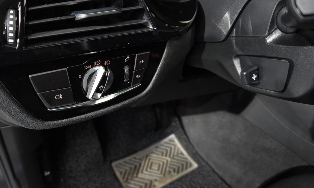 BMW Gran Turismo 620d Luxury, 2022