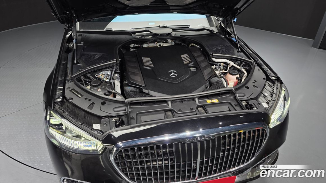 Mercedes-Benz S-Class Maybach S580 4MATIC, 2023